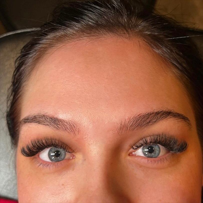 Classic lash extensions in Spokane Valley WA by Linda Le