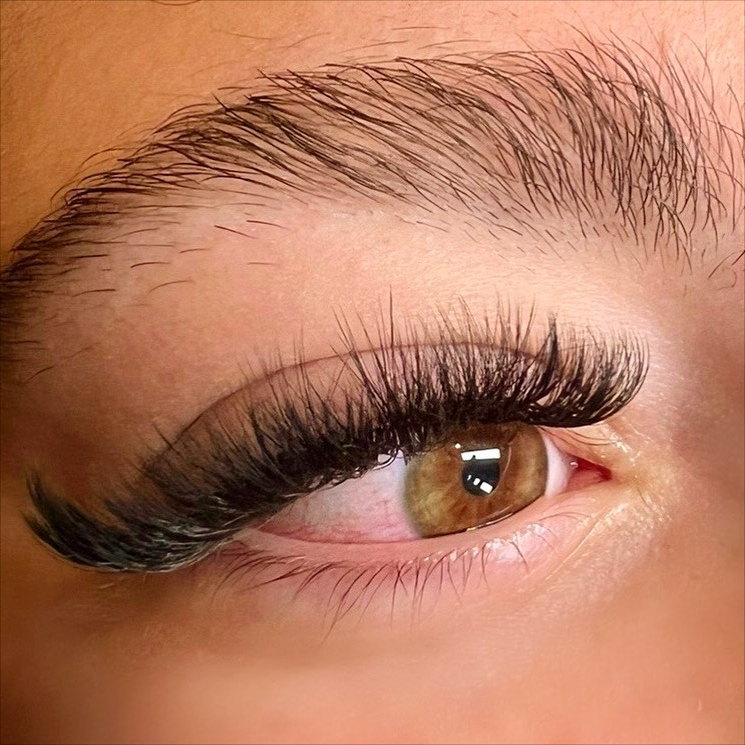 Volume lash extensions closeup by Lashes by Linda in Spokane Valley WA